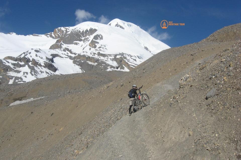 Solo VS Group Mountain Biking on the Annapurna Circuit