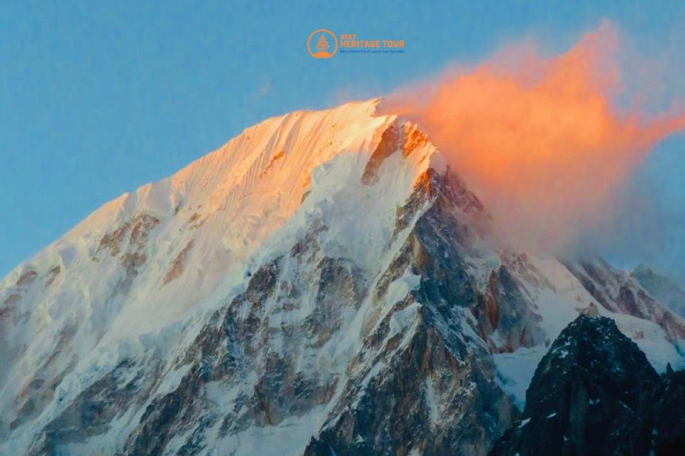 Manaslu Circuit Trek Permits & Costs