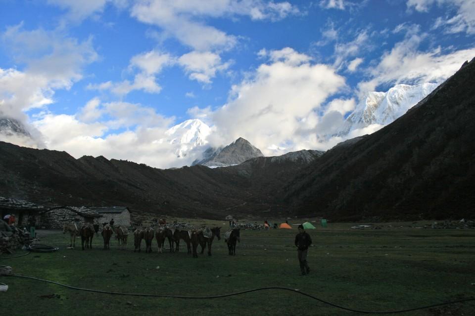 Manaslu Circuit Trek in April 2026