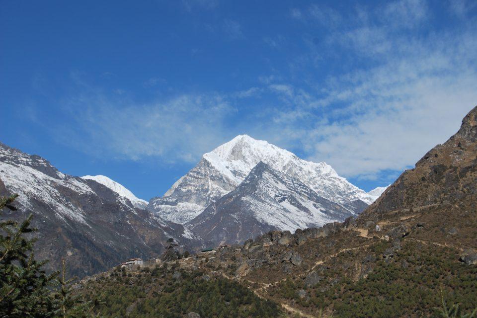 Guide to get EBC Trekking Permits for Solo Travelers