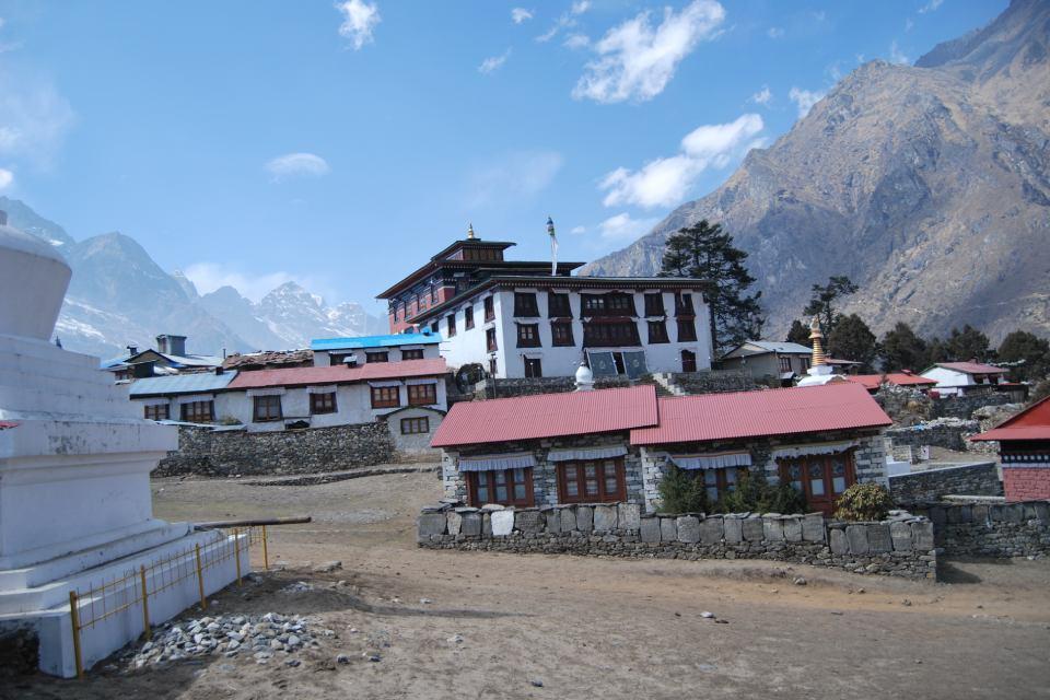 Everest Base Camp Trek in Autumn