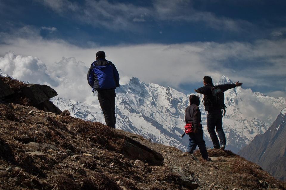 Manaslu Circuit vs Tsum Valley: Which Trek is Right for You?