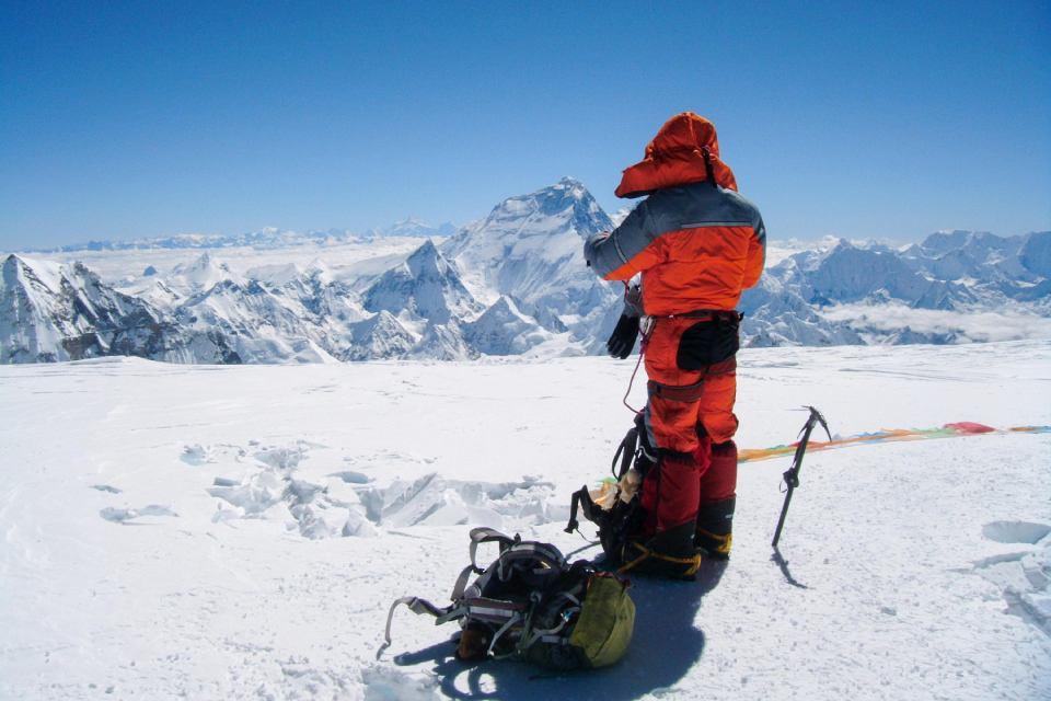 Best High-Altitude Jackets for Trekking in Nepal