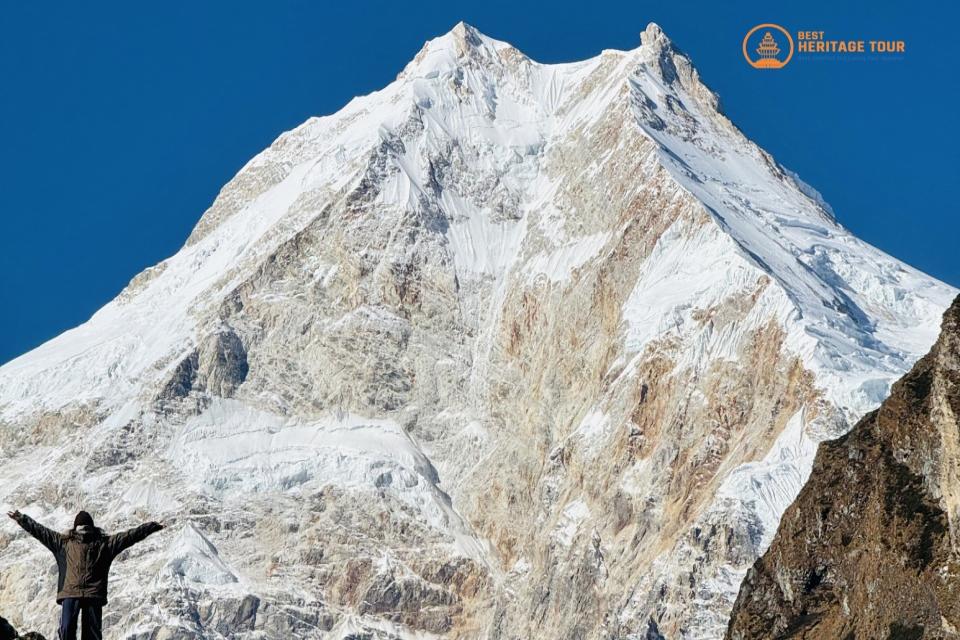 Manaslu and Tsum Valley Trek