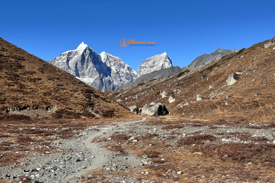 Everest Base Camp Trek - Best Heritage Tour Pvt. Ltd.