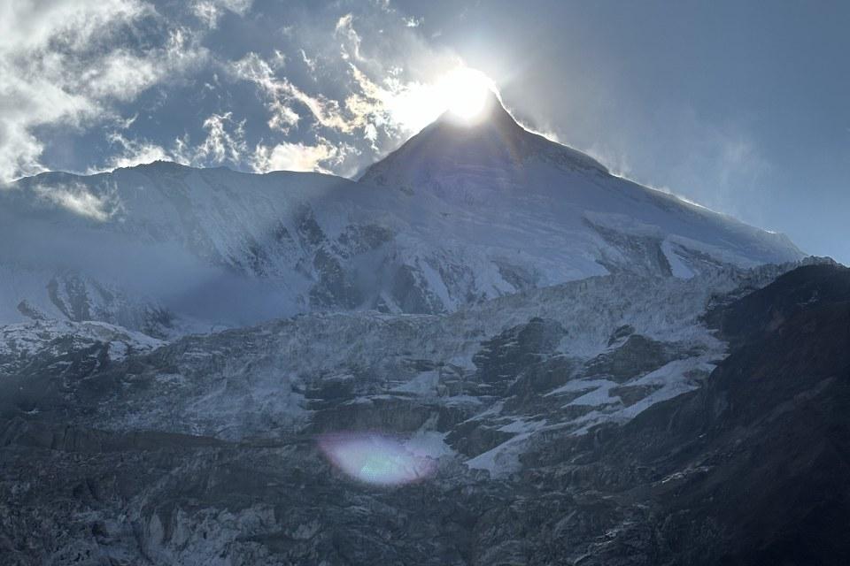 Annapurna Circuit Trek vs. Manaslu Circuit Trek