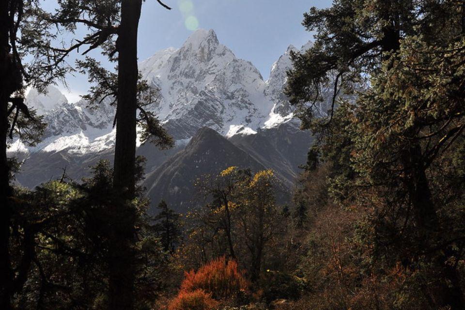 Manaslu Circuit Trek in Winter