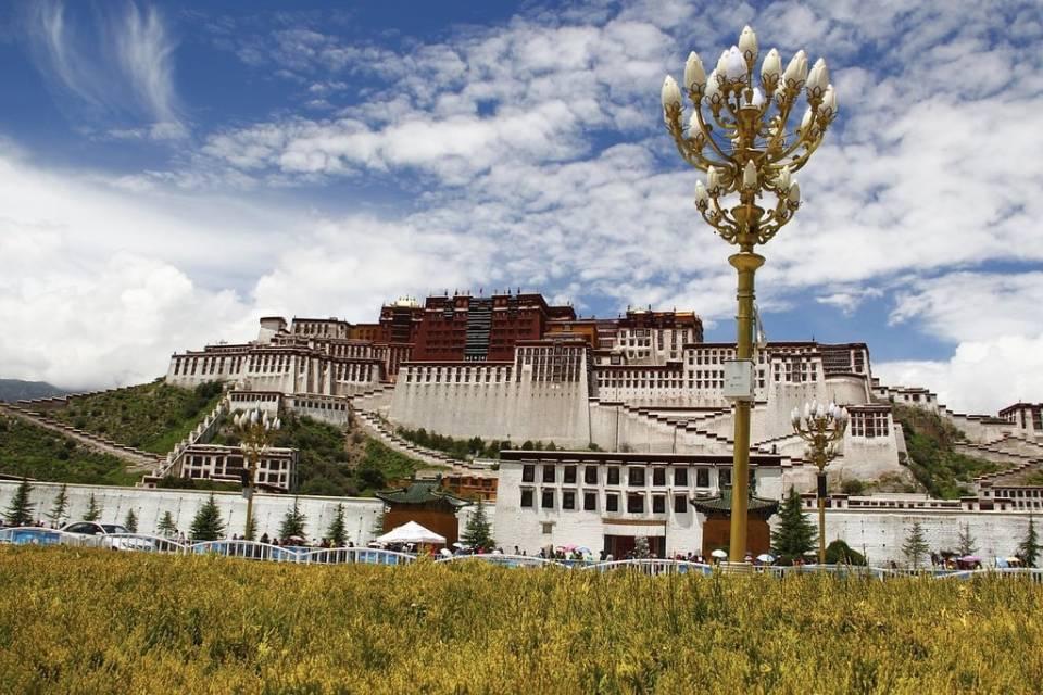 Exploring the Potala Palace