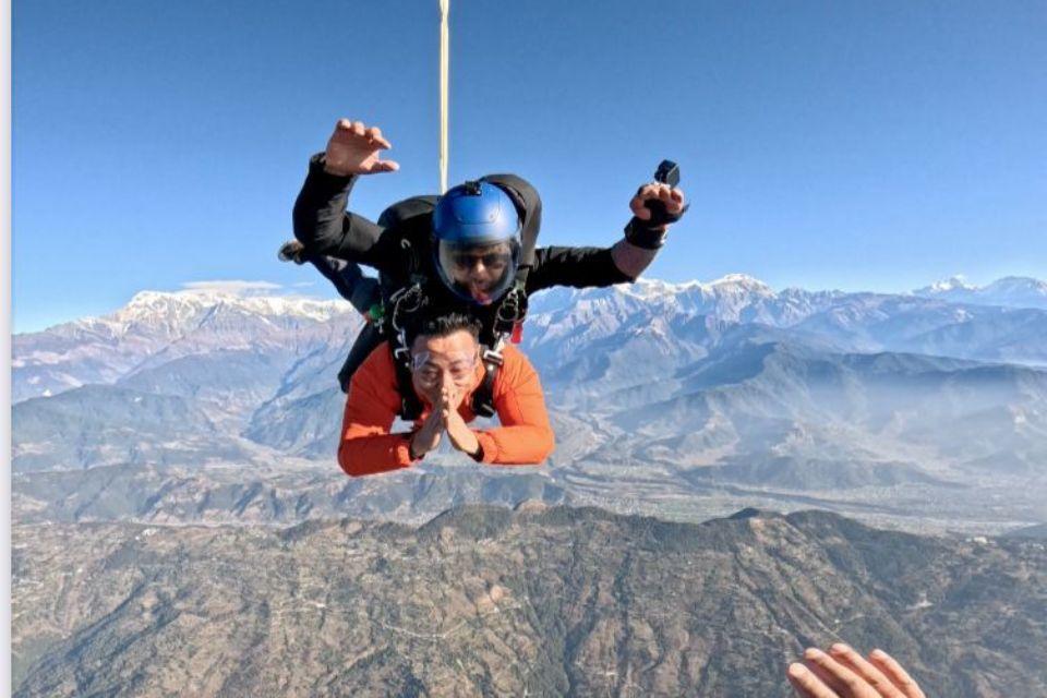 Skydiving in Pokhara 2025