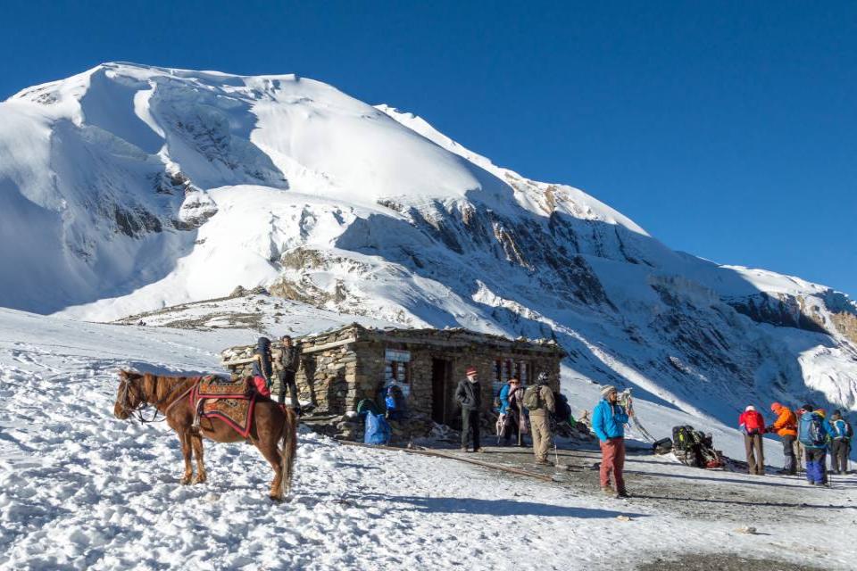 Choose the Right Sleeping Bag for Trekking in Nepal