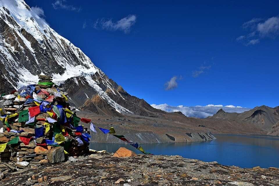 Why Visit Tilicho Lake During the Annapurna Circuit Trek?