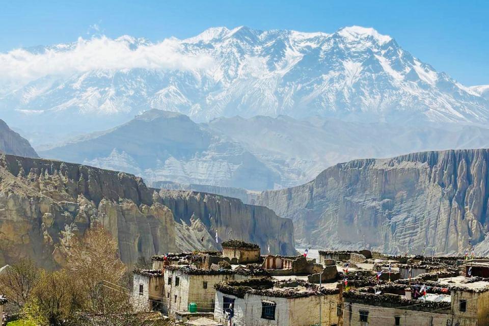 How to Reach Mustang from Kathmandu?