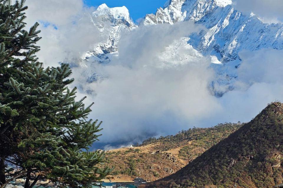 Is Everest Base Camp Trek Worth It in December?