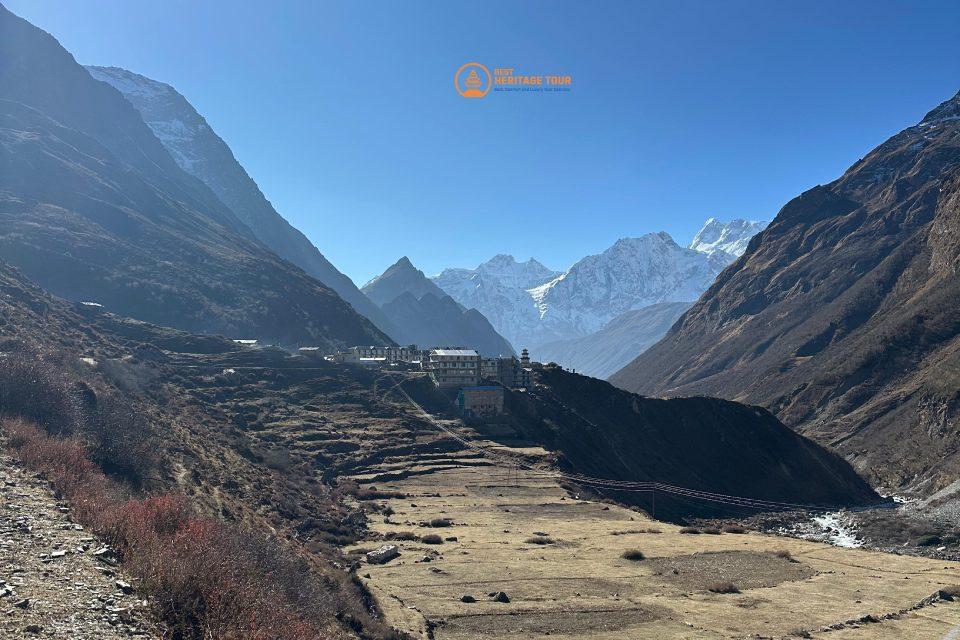 Manaslu Circuit Trek Weather in May