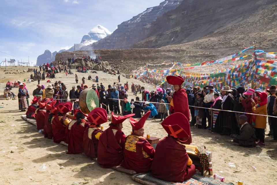Kailash Saga Dawa Festival Tour